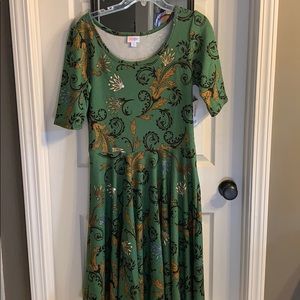 LulaRoe Nicole size XL